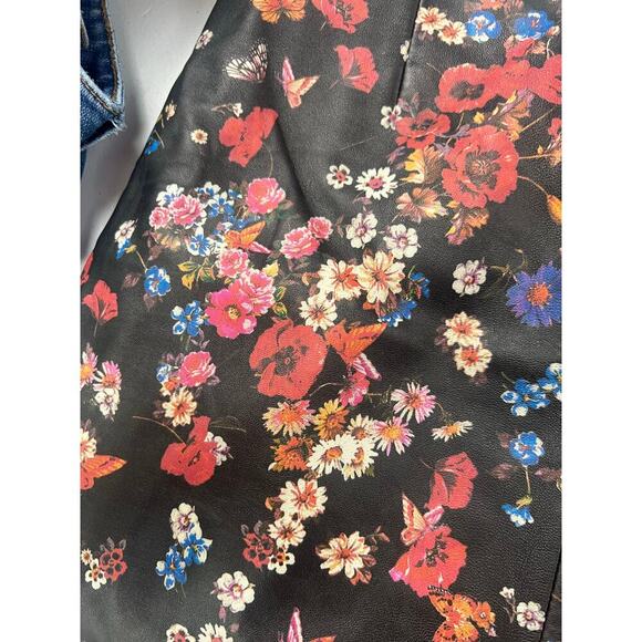 The Kooples Lamb Leather Floral Skirt - Size 36 - As Seen on TV - Picture 4 of 10